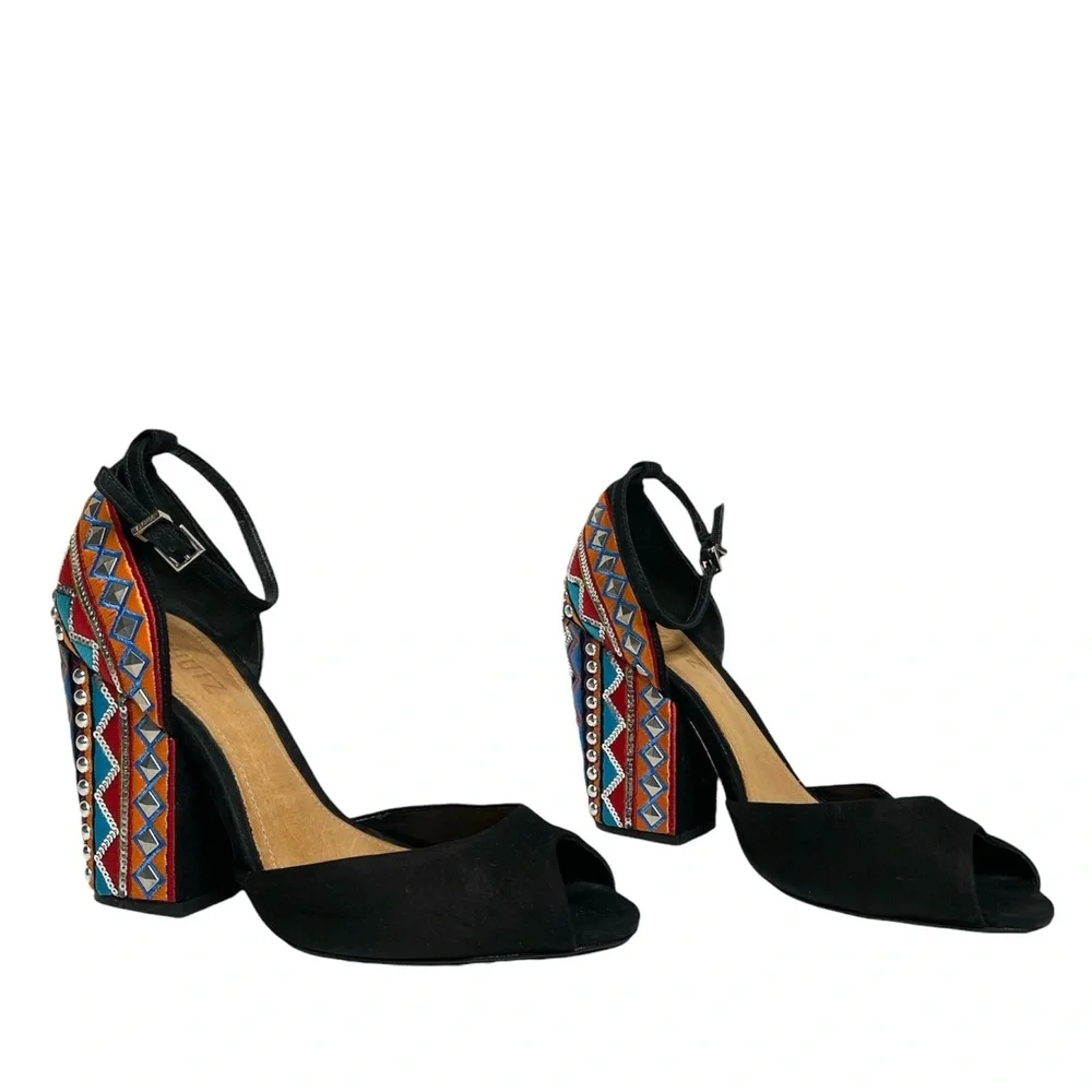 Schutz Black Suede Open Toe Ankle Strap Embroidered Block Heel Size 38
